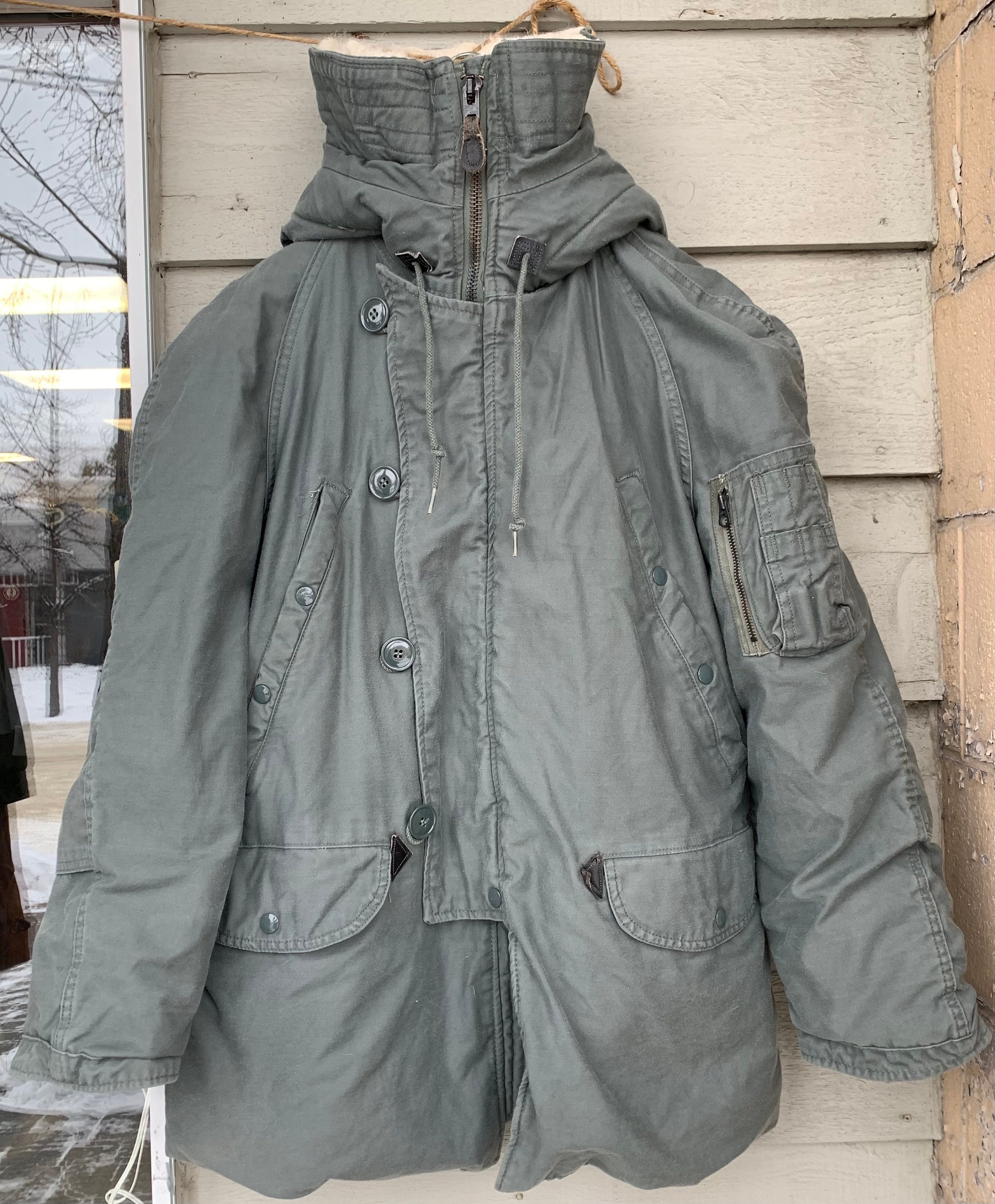 USAF N3B Extreme Cold Weather Parka Size Men's Small - Etsy USAF N3B Extreme Cold Weather Parka Size Men's Small - Etsy