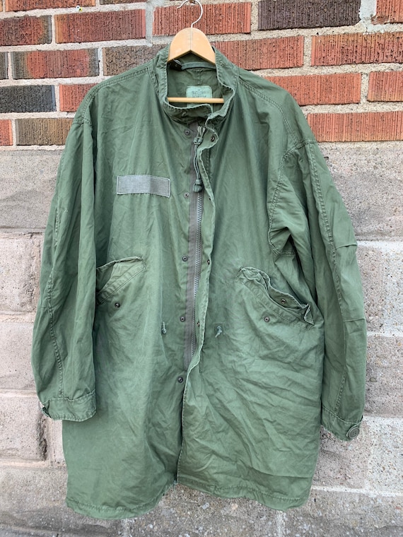 Fishtail Parka Genuine 1988 US Army Issued Size M… - image 1