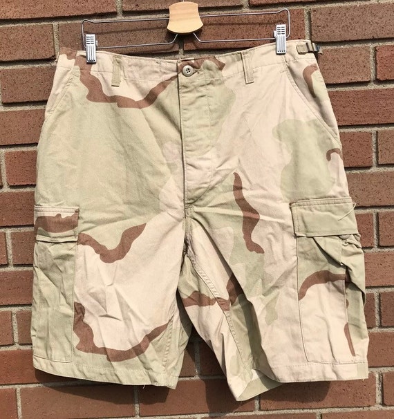 Carrier Cargo Camo 9.5 Men's Shorts - Multi-color