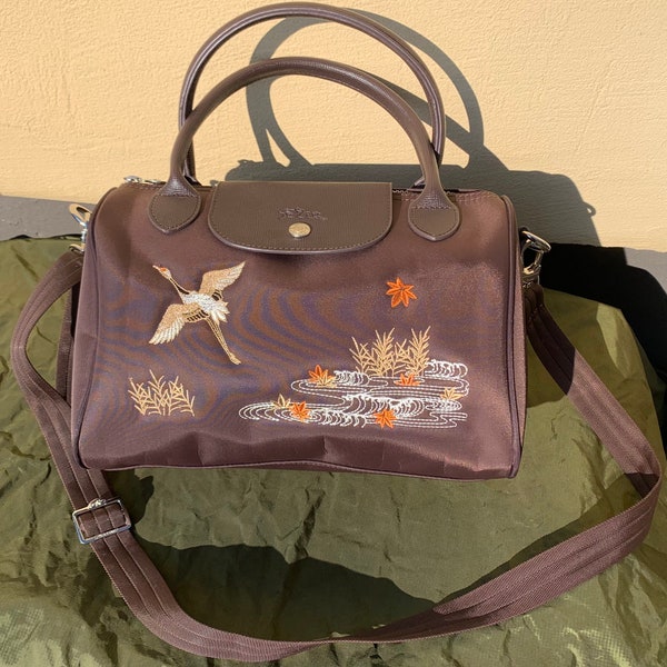 Longchamp Shoulder Bag Crossbody Bag Nylon & Leather with Embroidered Crane Landscape size 11” x 8” x 7” Vintage Excellent