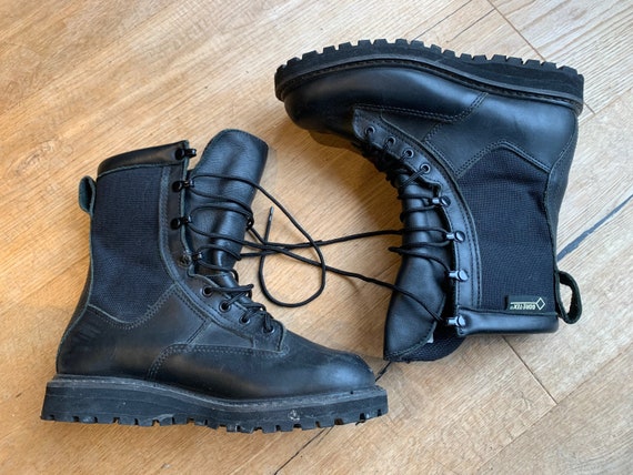 Rocky Goretex Boots Size Women’s 7.5 W (Mens 6 W)… - image 4