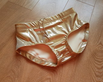 Kayleigh Fabe High Quality &#39;Wrest Day&#39; Gold Creme High Shine Wrestling Rüssel NUR. Größe Medium. Nur eine verfügbar