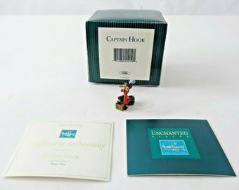 WDCC / Walt Disney Classic Collection Enchanted Places Captain Hook Miniature