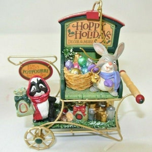 Hallmark Keepsake Ornament Hoppy Holidays Decor and More Kringlewood Farms 2007 Hallmark Keepsake Ornament Hoppy Holidays Decor and More Kringlewood Farms 2007