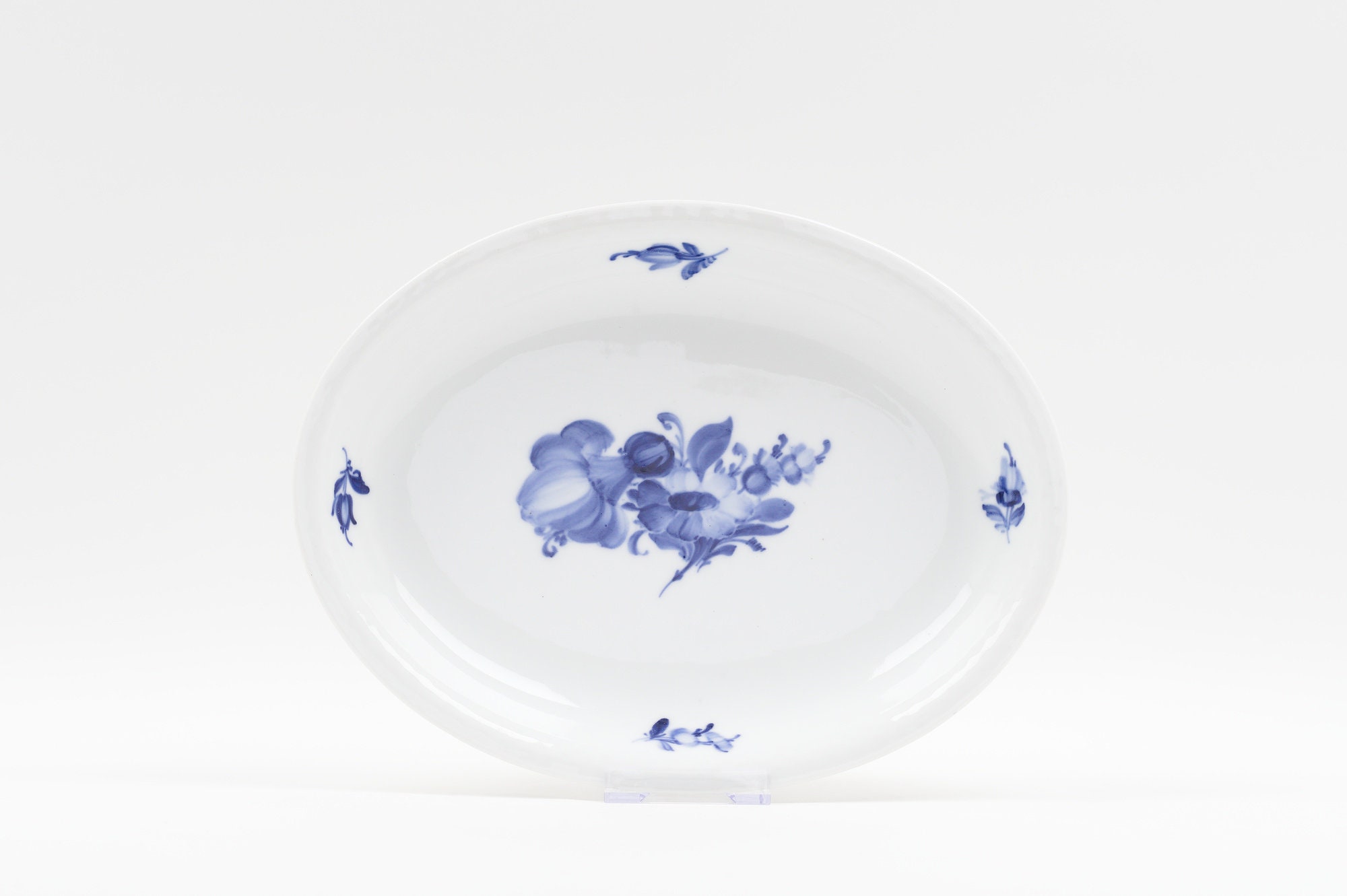 Royal Copenhagen Blue Flower Braided Dish 26 Cm No. 8132 -  Canada