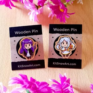Frieren & Farn Pin-Paar aus Holz, niedliche Chibi Ita Taschenanstecker