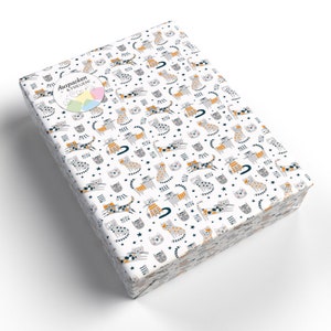 Geschenkpapier für Kinder "Katzen" für kleine Geschenke für Weihnachten Geburtstag  (5 Bögen + 5 Aufkleber + 18 Verschlusspunkte)