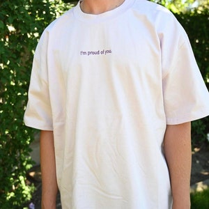 T-shirt oversize brodé Je suis fier de vous|Chemises épaisses|Vêtements oversize|Vêtements simples|Vêtements unis