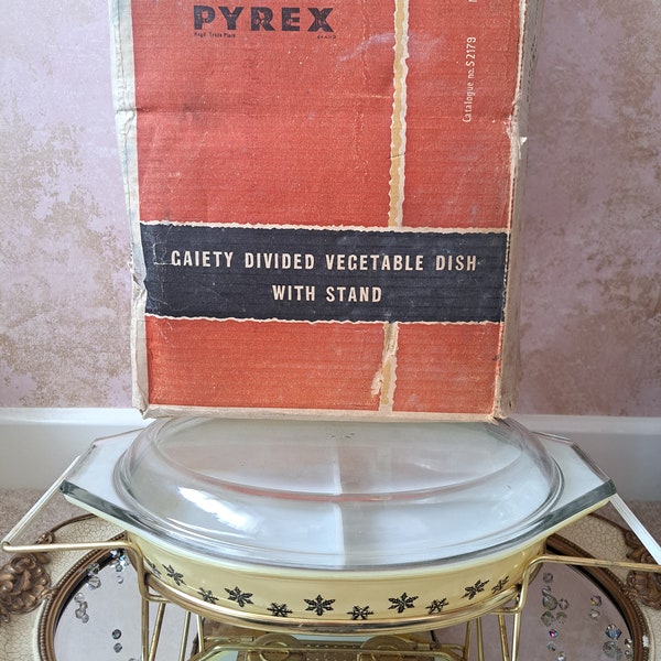 JAJ Pyrex Black on Spring Yellow Snowflake mit Originalbox und Aufsteller