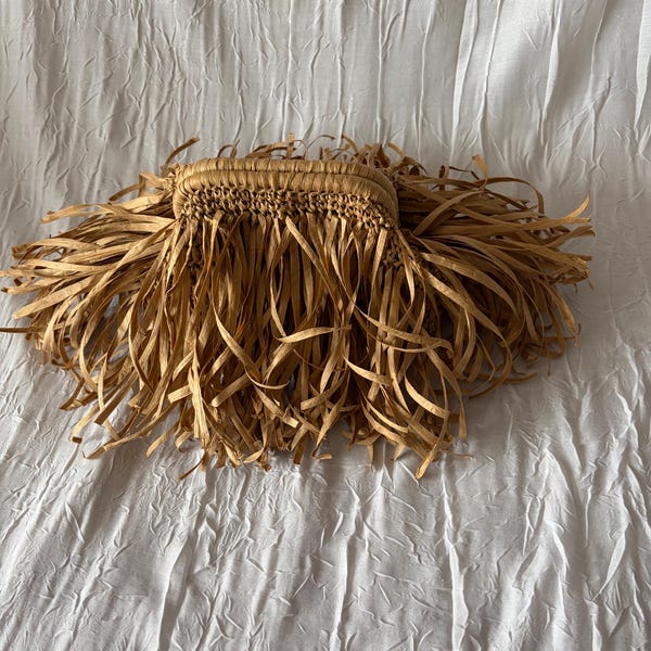 Handgefertigte Raffia Fransen Clutch - Naturstroh Beutel Tasche - Raffia Abendtasche - Boho Chic Sommer Clutch - Geflochtene Raffia Handtasche