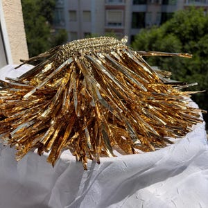 Handgjord guldfärgad raffiafranskupong - Stråväska - Raffiaaftonväska - Bohochic sommarkupong - Vävd raffiahandväska - Guldväska - Guld