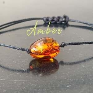 Amber armband Crystal Healing Bracelet met cadeaubon, chakra cadeau. Cadeau met betekenis. Symbolisch cadeau. Klein cadeautje,