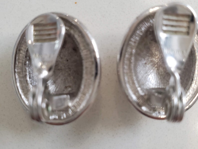 Vintage 1980s Monet Hammered Silver Oval Clip Earrings image 4