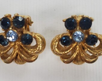 Vintage 1950s Lisner Brushed Gold and Blue Crystal Earrings