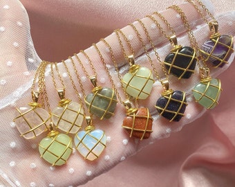Collar inspirado en Diamond Castle - Oro o Plata - Liana & Alexa - Collar en forma de corazón de amistad - Colgante de piedra preciosa natural -