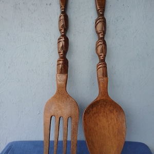 Large carved wooden fork and spoon, Tiki kitchen decoration, vintage Tiki decor, Tiki wall hanging