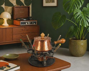 Juego de fondue vintage Stöckli Netstal, olla de cobre suizo, soporte de hierro forjado, tenedores.