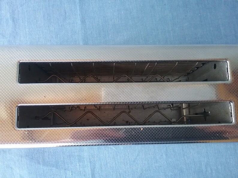 1970s Rowenta Automatic 4 Slice Toaster, Vintage Cult German Toaster, West Germany, Bread Slice