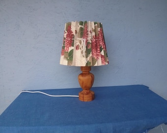 Vintage Scandinavian Pine Wood Table Lamp with Pleated Lampshade