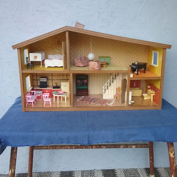 Dollhouse, Lundby Gothenburg dollhouse, Swedish dollhouse, vintage dollhouse