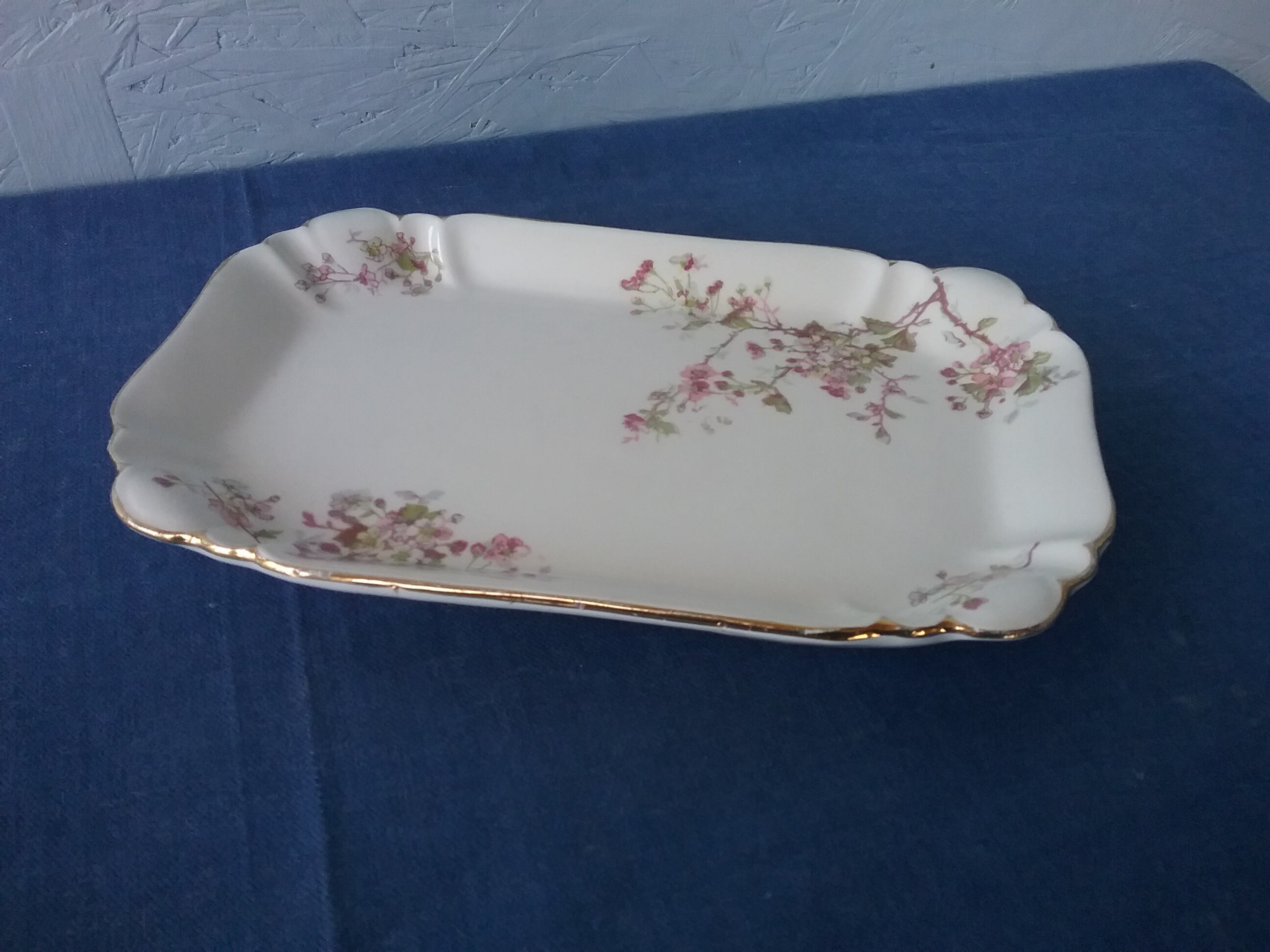 ヴィルヘルム・コーゲ・グスタフスベリ「ハグトーン」大皿