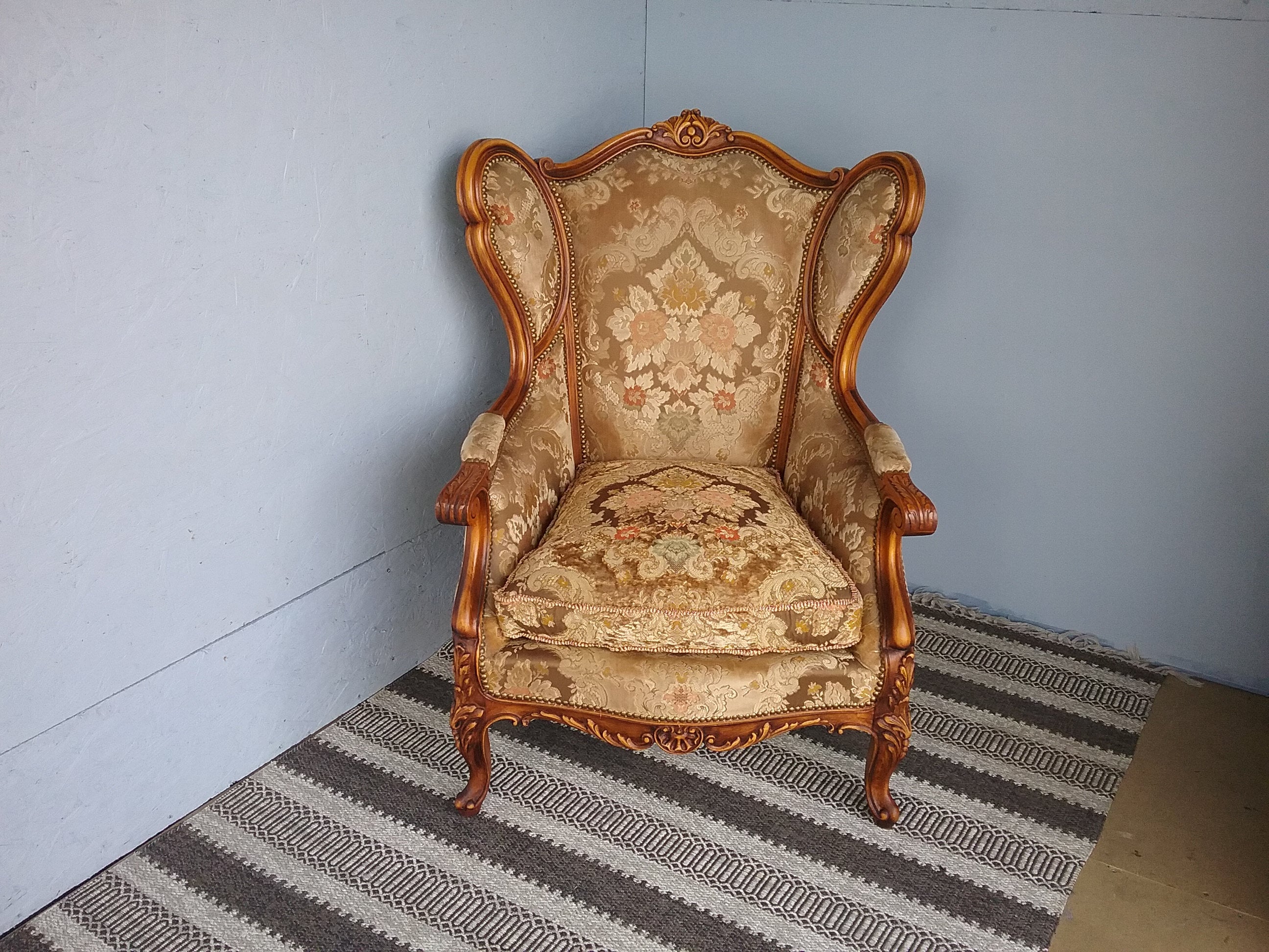 Poltrona barocca Italia
