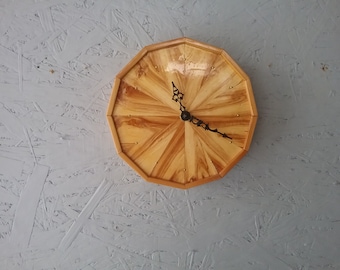 Vintage Hermle Wooden Wall Clock: Mid-Century German Decor