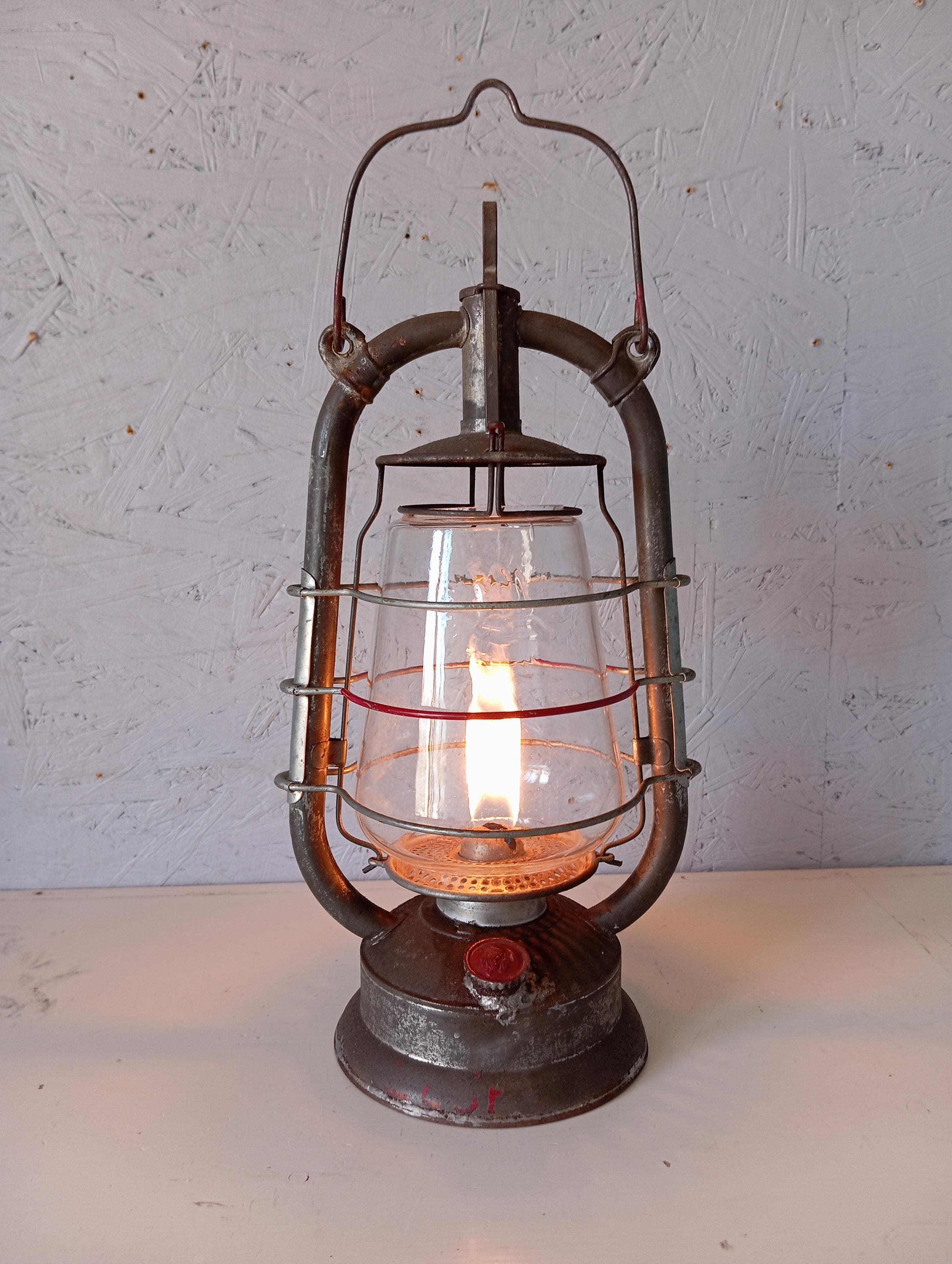 Vintage Feuerhand Storm Lantern Nr.305: German Oil Lamp, 1927-1945
