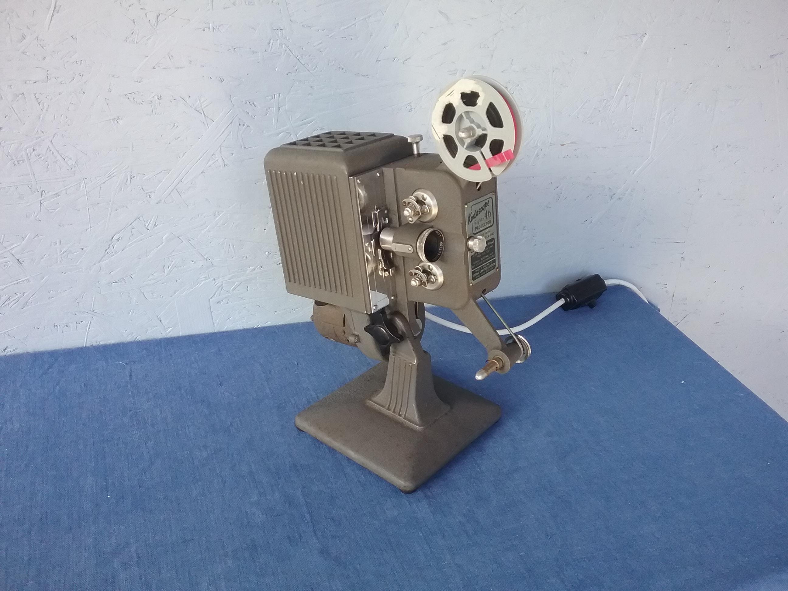 Vintage Kodascope EIGHT - 46, 8mm Film Projector, Retro English
