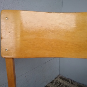 1 de 4 sillas apilables suecas modernas de arce de mediados de siglo, silla de madera curvada y contrachapada de los años 60, sillas escandinavas imagen 10