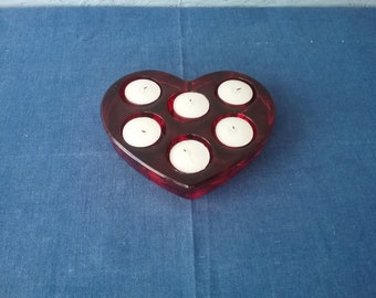 Robijnrood dik glazen hart bevat 6 kleine kaarsen, vintage glazen kandelaar, rode kandelaar, Valentijnsdagkandelaar
