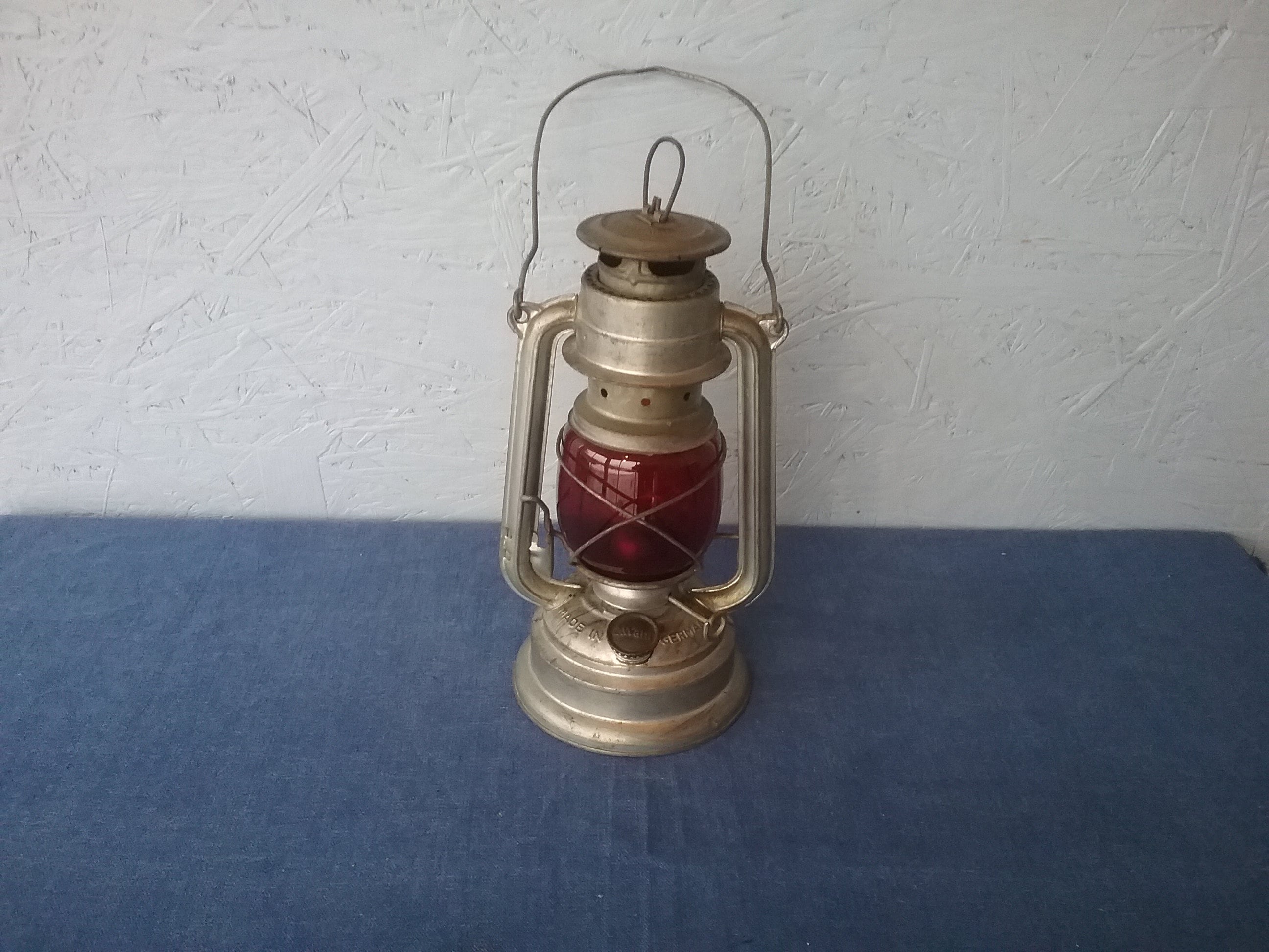 BAT Model No. 159 ,vintage Kerosene Lantern, Camping, German