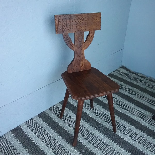 Chaise de moine/Chaise suédoise/Chaise sculptée/Design scandinave/Chaise primitive/Chaise ancienne