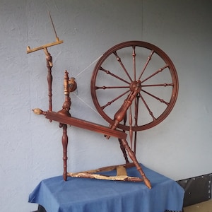 Antique Swedish reel with drive belt adjustment, 19th century reel, spinning wheel, rustic country house interior design