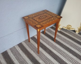 Vintage wooden side table with inlaid top and music box, mid-century wooden table, collectible table with open top