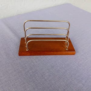 Organizador de escritorio postal vintage, estante para cartas de mediados de siglo, porta cartas de teca moderno danés, modernidad danesa, regalo para el jefe