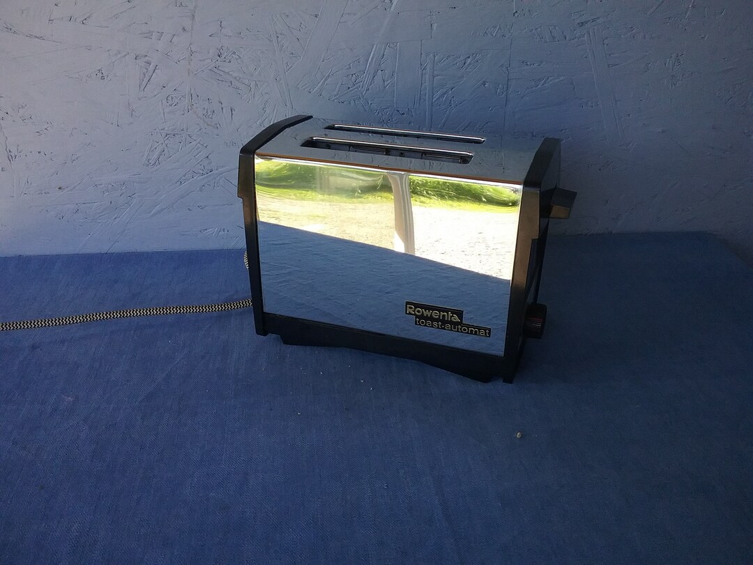 1970s Rowenta Automatic 2 Slice Toaster, Vintage Cult German Toaster, West Germany, Bread Slice