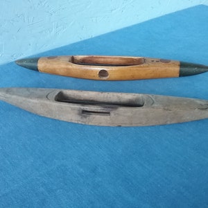 Swedish vintage pair weaving shuttle, wooden weaving shuttle, handmade, Swedish handicraft