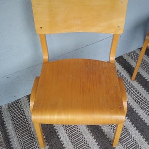 1 of 4 Swedish mid-century modern maple stacking chairs, 1960s bentwood and plywood chair, Scandinavian chairs zdjęcie 6