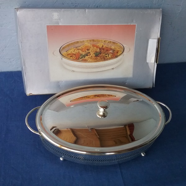 Oval glass heat-resistant bowl in silver-plated lace handle with lid, vintage baking dish, mid-century serving dish, housewarming gift