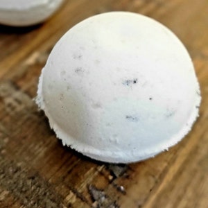 Lavender Bath Bomb