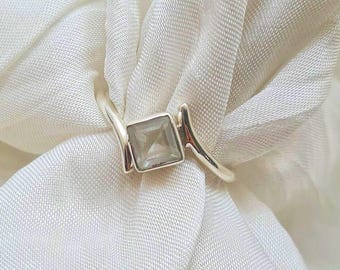 Natuurlijke groene amethistring, 925 sterlingzilveren amethistring, prasiolietring zilver, sierlijke amethist edelsteensieraden voor vrouwen.
