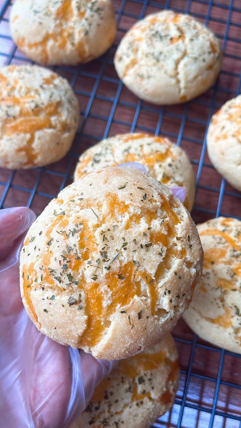 Keto Cheddar Cheesy Biscuits 2.5 Net Carbs Each Low Carb Etsy