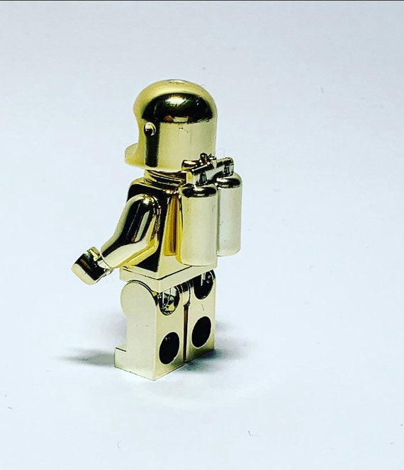 Lego Chrome Gold Classic Space Astronaut Mini Figure New! UK