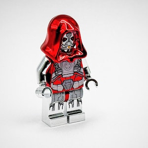 Lego Chrome Silver Red Sith Warrior  Minifigure Very Rare Limited Edition New!!