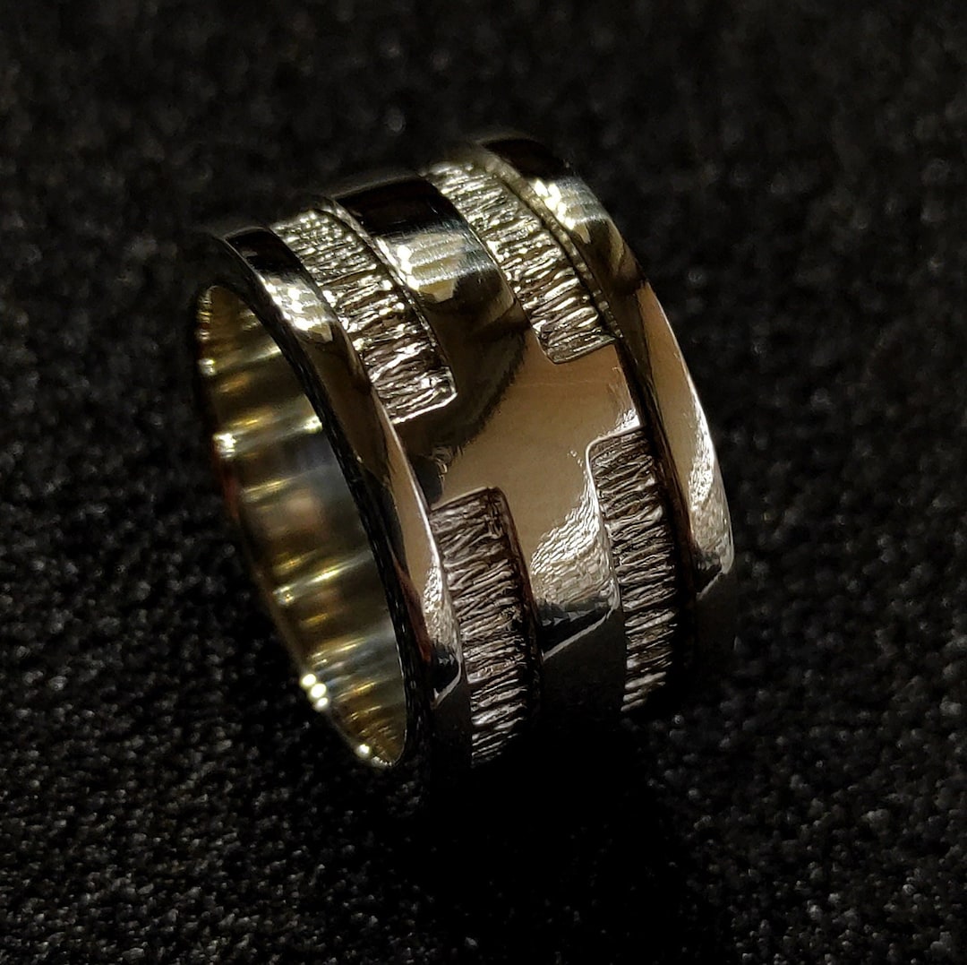 Mens Wedding Band, Rustic Wedding Band, Cross Wedding Band,12 Mm