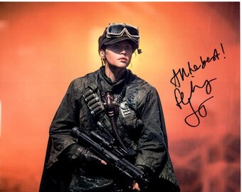 フェリシティ・ジョーンズのサイン入り8x10スターウォーズ ローグワン