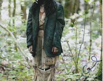 セール中…ヒラリー・バートン直筆サイン入り超大型写真　ウォーキングデッド… セール中…ヒラリー・バートン直筆サイン入り超大型写真 ウォーキング