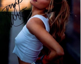 Anne Winters signed autographed 8x10 photo