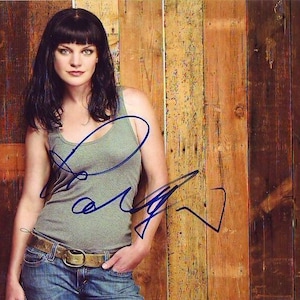 Pauley perrette signed autographed photo